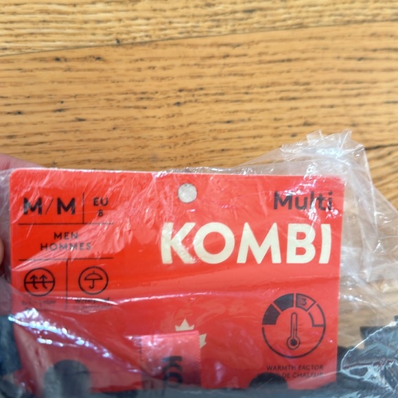 Brand New Men’s Medium Mittens Kombi - Picture 4 of 6